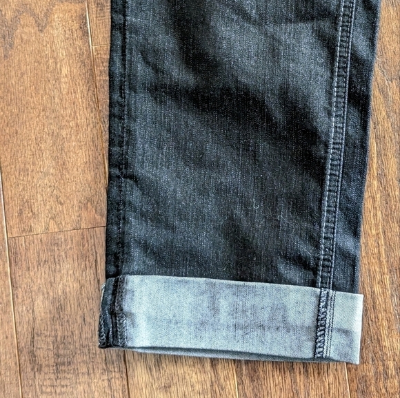 SANTANA Cuffed charcoal Denim Jeans. Size 4 or 6 - Picture 4 of 8